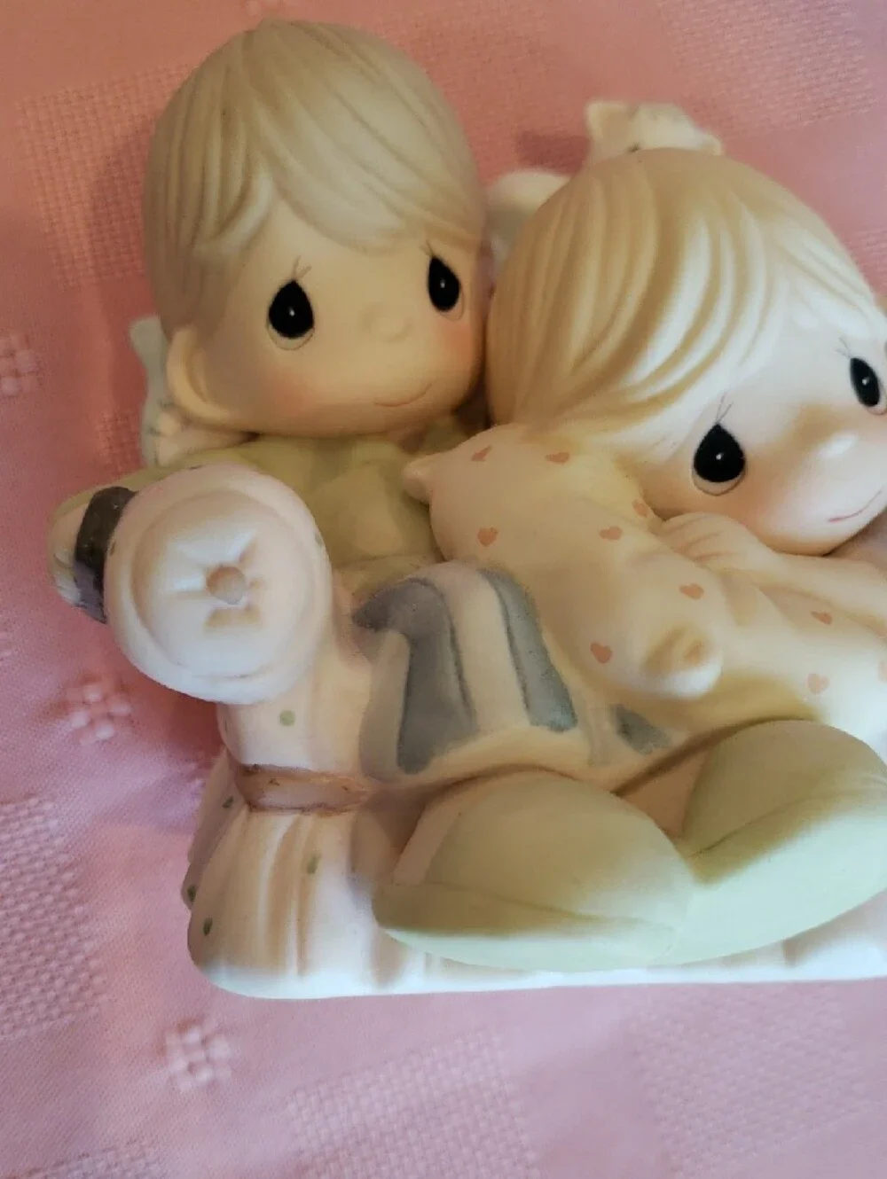 Precious Moments "Together is The Nicest Place to Be" - Picture 3 of 7